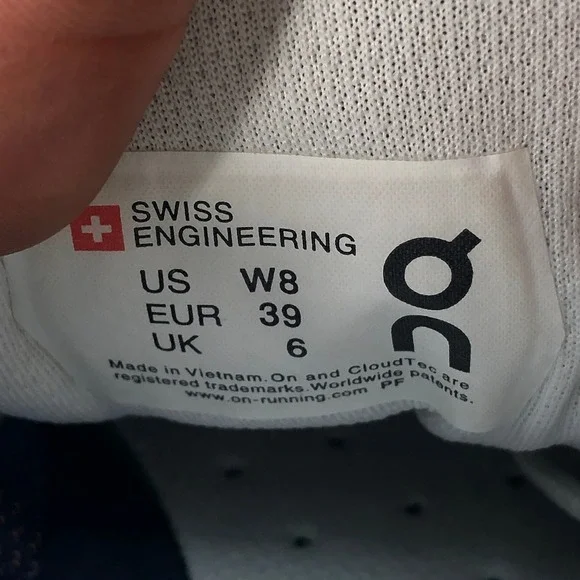 On Cloud 5 Running Shoes Womens 8 Blue White Lightweight Cushioned Comfort - Picture 5 of 8